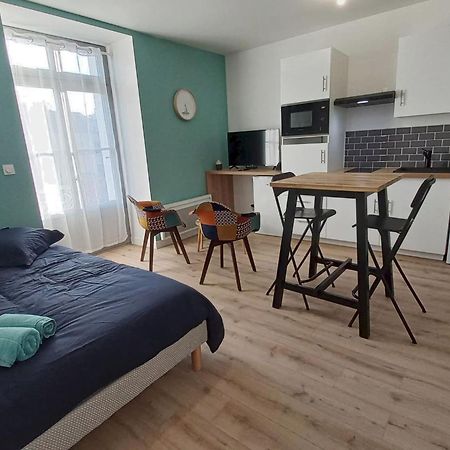 Segré centre ✰ studio ✰ 24m² ✰ cuisne ✰ wifi ✰ TOUT NEUF! Exterior foto