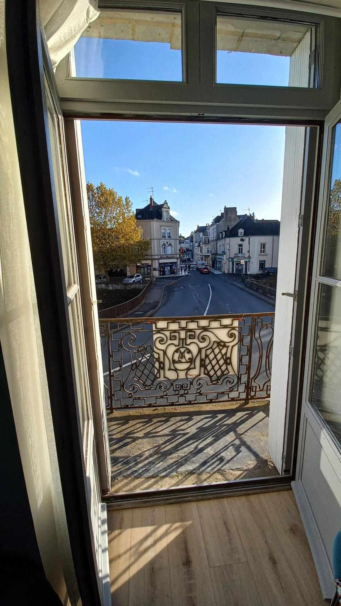 Segré centre ✰ studio ✰ 24m² ✰ cuisne ✰ wifi ✰ TOUT NEUF! Exterior foto
